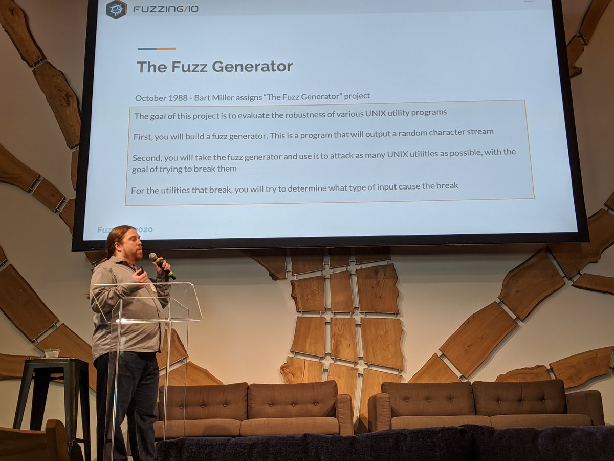 bryansowen's tweet image. @richinseattle kicking off #fuzzcon with a history lesson