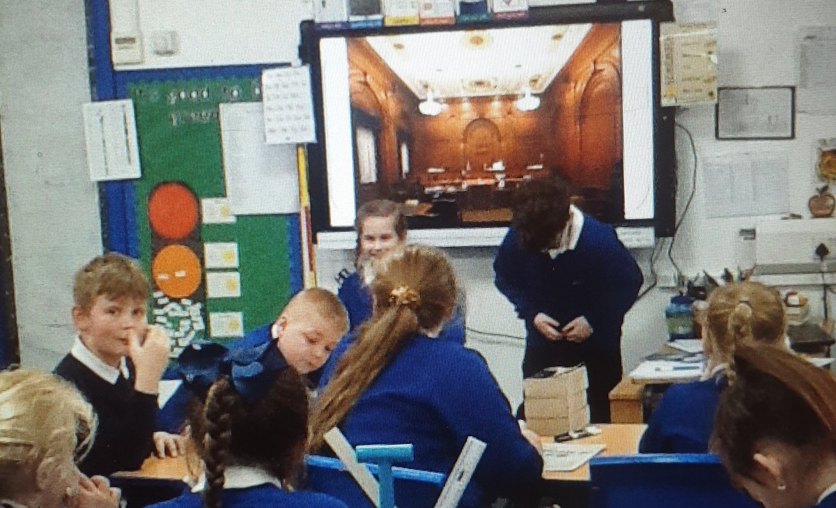 EpaTigers's tweet photo. During #EPAwriting today, we held a trial for the Wolf to defend himself for his recent actions of eating the three little pigs ๐ฎโโ๏ธ๐ฎโโ๏ธ๐ท https://t.co/rr4eUUnTse