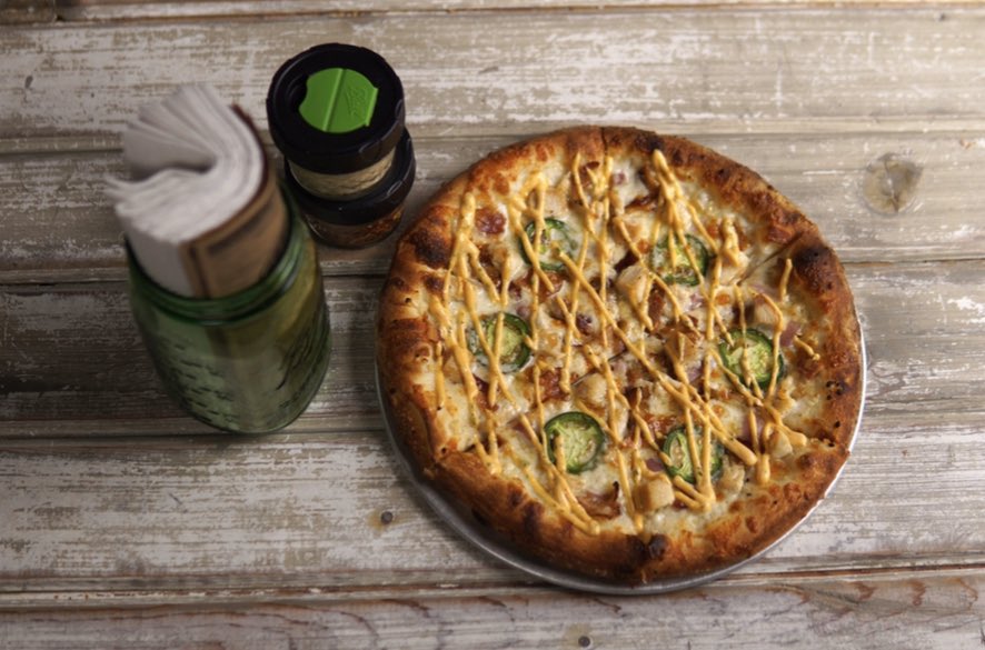 PlankRoadPizza's tweet image. Only a few more days to try the Wicked Chicken
.
#pizza #spicypizza #ghostpepper #eatlocal #cottlevillemo #cottleville #keepcottlevillecool