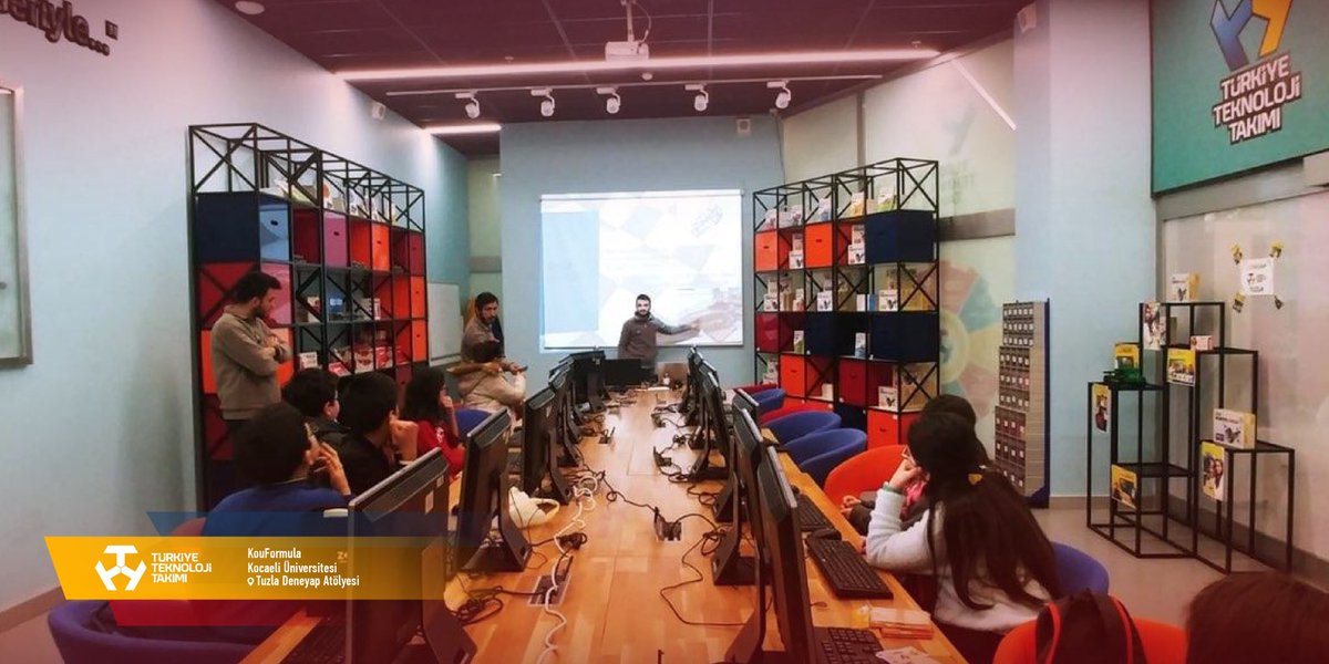 T3Vakfi's tweet image. #MilliTeknolojiHamlesi yolunda #TEKNOFEST Yarışmacıları ve #DENEYAP Öğrencileri birlikte yürüyorlar! 🤝

Kocaeli Üniversitesi @KOUFormula  ekibi bu haftasonu Tuzla #DENEYAP Atölyemize konuk oldular. Projelerinin sunumunu yaptılar. 🚀