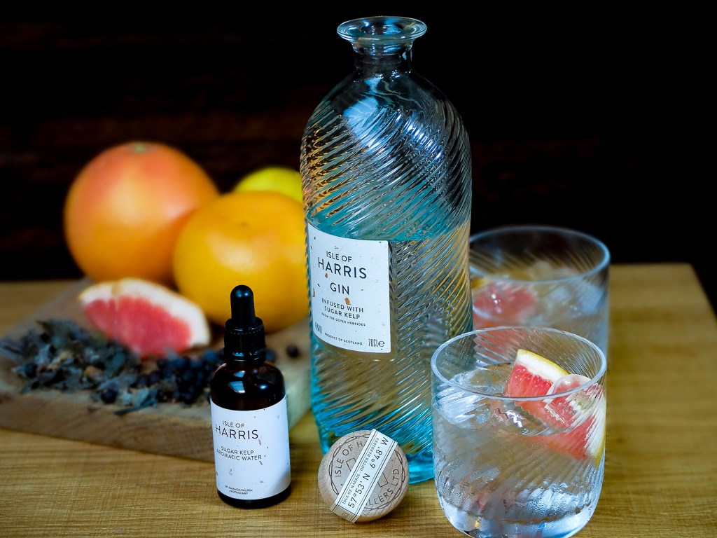 harrisdistiller's tweet photo. Visit specialist drinks retailer and discover a range of spirits or organise a tasting experience at The Distiller's Choice. Click online, connect with the team in Dunblane and collect in minutes. For more UK dispensaries visit https://t.co/SKmP26P0DH 📍 #ClickConnectCollect https://t.co/XEdrwIMKFm