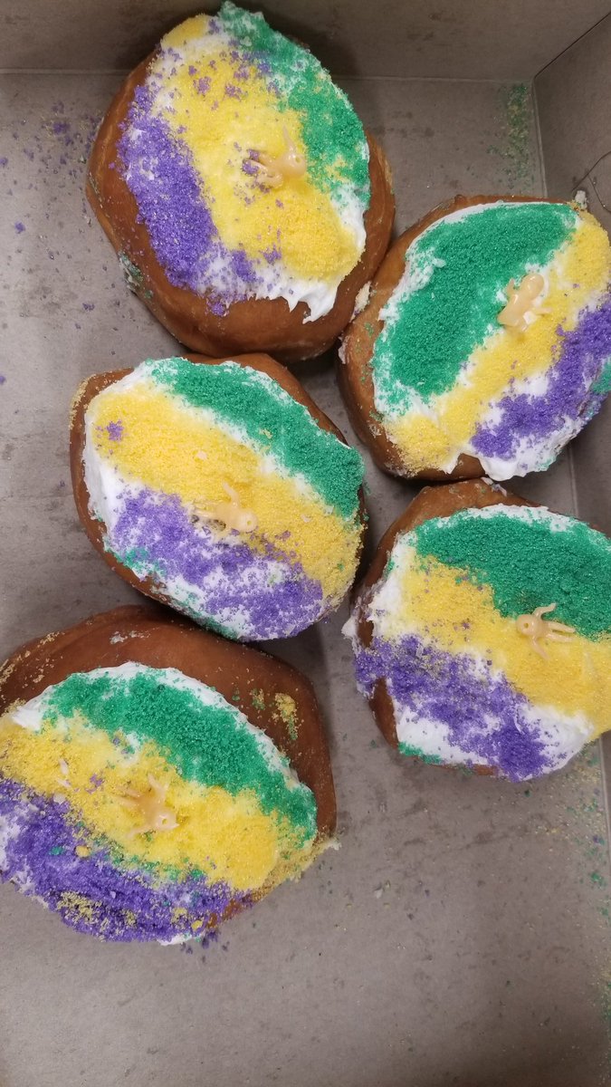 Happy #FatTuesday! Thank you <a href="/SweetwatersDM/">Sweetwater's Donuts</a> for all of the delicious treats! 😋🍩