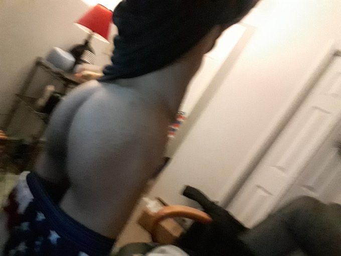 Many moons ago, Back in NJ there was this guy.  Frankly I dont oniw uf he was a bottom or top..but he<a href="/tag/eatmyass"class="tags"><span>#eatmyass</span></a><a href="/tag/twink"class="tags"><span>#twink</span></a><a href="/tag/eatingass"class="tags"><span>#eatingass</span></a><a href="/tag/masterobviate"class="tags"><span>#masterobviate</span></a><a href="/tag/obviateapproved"class="tags"><span>#obviateapproved</span></a>