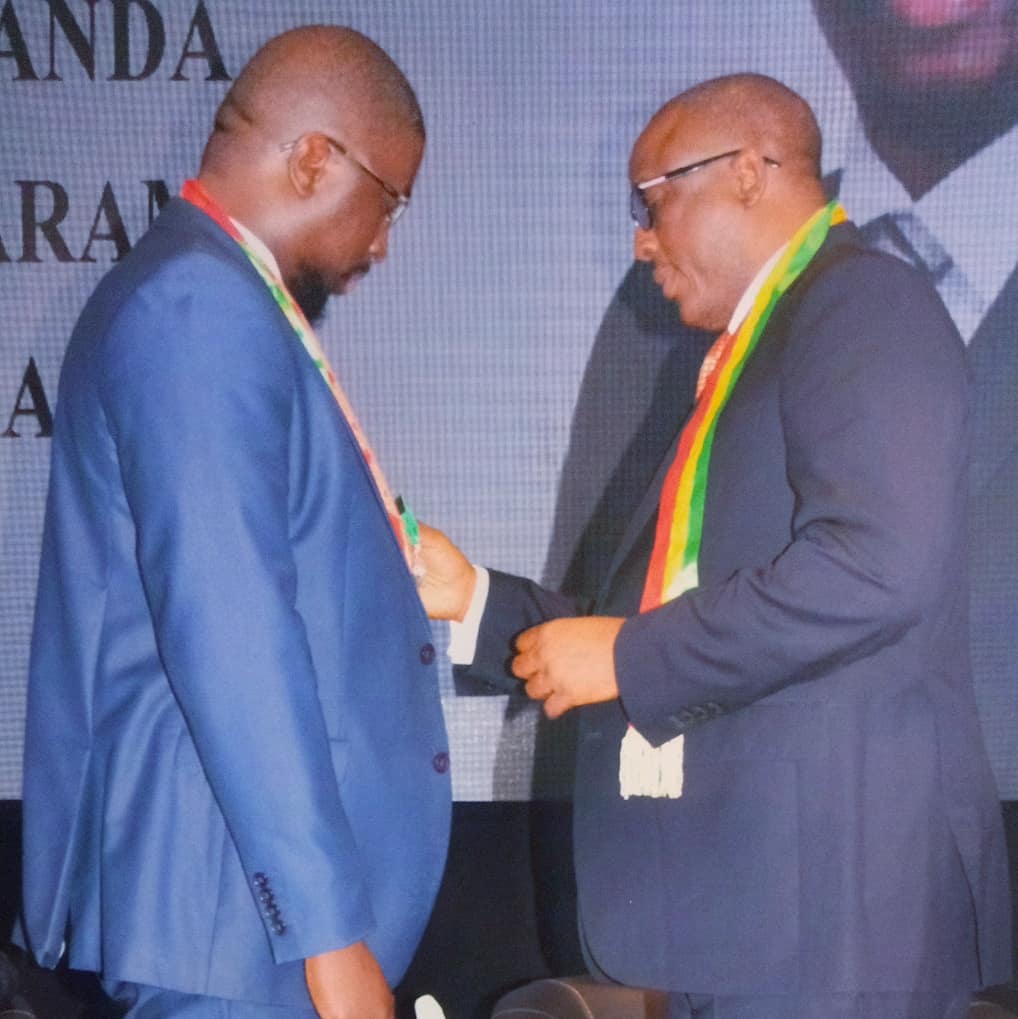 maramkaire's tweet photo. Honoré d'avoir reçu le grade de CHEVALIER DANS L'ORDRE NATIONAL DU LION. Cet ordre est la plus haute distinction du Sénégal.
Je rends grâce à Dieu, et j'exprime ma gratitude au Chef de l'Etat pour avoir accepté mon intégration.
#kebetu #Senegal #team221 #Afrique #RBAMK
#senegal https://t.co/bWu9VziTYO