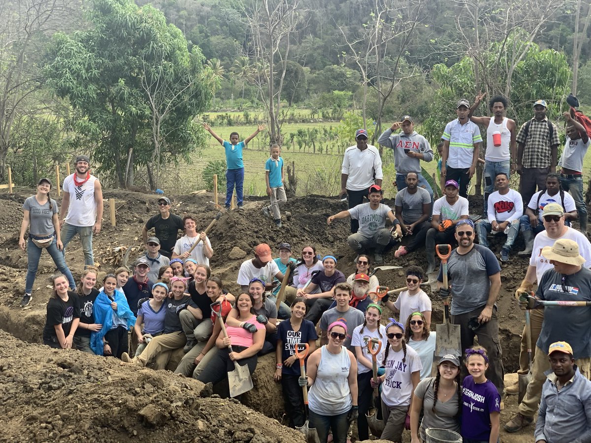 Back in the Dominican Republic, digging the foundations for a new school in the village of La Guama. <a href="/BedfordChurch/">Bedford Presbyterian</a> <a href="/ShaarayTefila/">TempleShaarayTefila</a> <a href="/BTC_volunteers/">Bridges to Community</a>