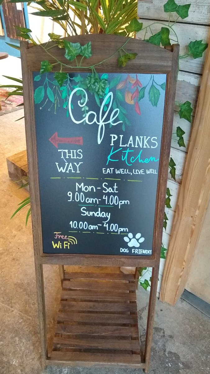 VeganOlive1's tweet photo. Just shows the popularity of #Vegan cake..the only one sold out at #PlanksKitchen Barton nr #Preston ..also have @FaithInNature handwash πππ±πππ #Veganfriendly #Vegan https://t.co/4gYx6ooRuZ
