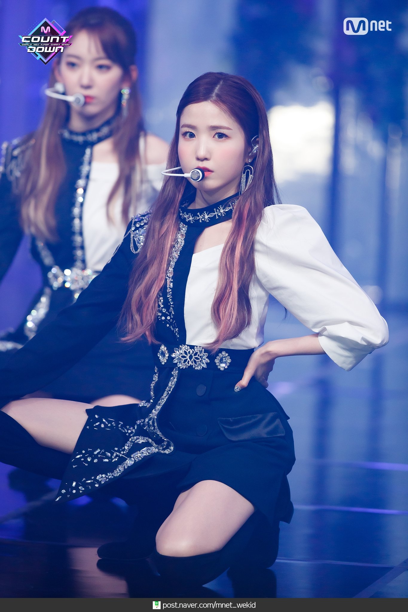 IZONE ONEIRICTHEATER 本田仁美 Hitomi Honda - Wikipedia