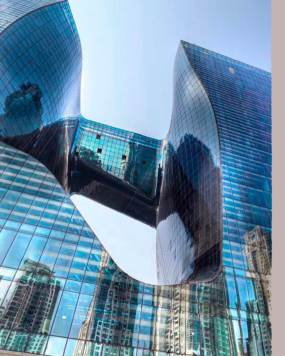 ¿Sabías que #MEDubai es una de las aperturas más esperadas de este año? Empieza a imaginar como será tu próximo evento en esta joya arquitectónica. ¡Descúbrelo! bit.ly/2us8adM