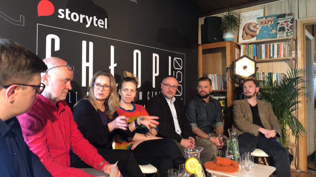 WWF_Polska's tweet photo. "Chłopi 2050, czyli Agronauci w czasach katastrofy klimatycznej"- słuchowisko science fiction Cezarego Zbierzchowskiego, oparte na raporcie WWF "Polska dla pokoleń 2050", było punktem wyjścia do debaty o zmianie klimatu.  #ClimateChange https://t.co/CPsP190EDF