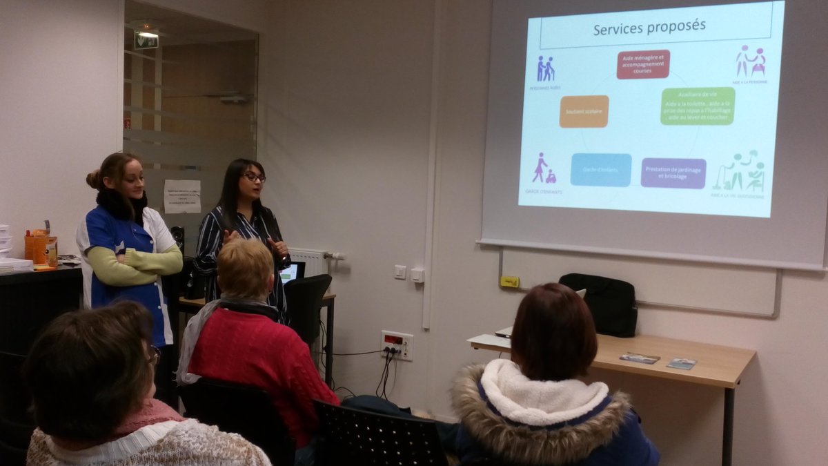 #AvecPoleEmploi Seclin, après midi de sensibilisation et recrutement dans les services à la personne, avec promotion de la #mixité comme levier de recrutement pour l'ADAR et Family dom #SAP #OsonsTousLesMetiers