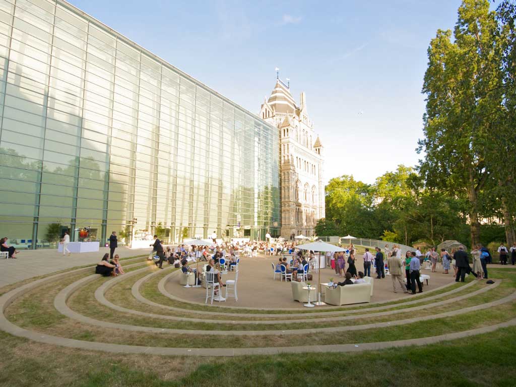 We are all dreaming for summer, to get rid of the winter jackets and enjoy a glass of pimms in the sun! 
So lets start planning for this now.... 
At <a href="/NHM_London/">Natural History Museum</a> they really have everything you need for the perfect summer party. 
#EventsproUK #summer #London #venues