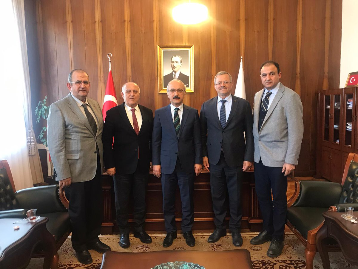mersintso's tweet photo. #MTSO Yönetim Kurulu Başkanı Ayhan Kızıltan, #MTOSB Yönetim Kurulu Başkanı Sabri Tekli ile birlikte, TBMM Plan ve Bütçe Komisyonu Başkanı Lütfi Elvan'ı ziyaret ederek, MTSO ve MTOSB'nin birlikte yürüteceği ve yeni planladıkları projeler hakkında bilgi alışverişinde bulundu. https://t.co/XVpJkDf75L