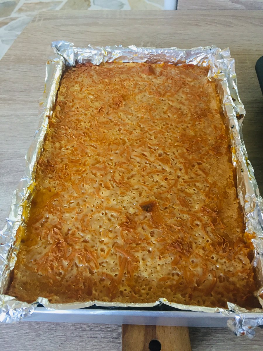 pasugnod43's tweet photo. #Lovecooking #ilovebaking 
❤️💜💚💙#CassavaCake #CassavaNilupak #2020 https://t.co/0SGHy1WzBz