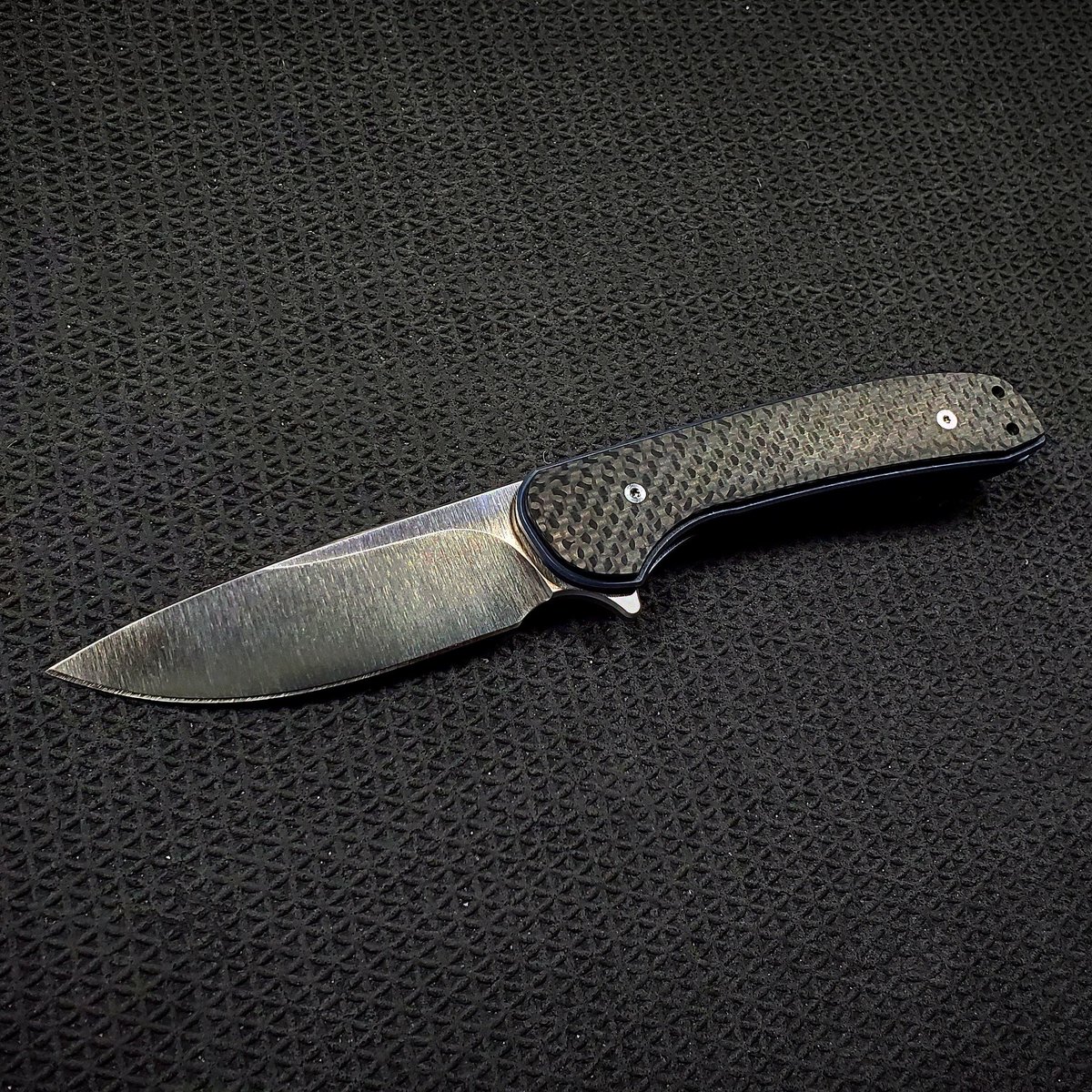 Metal_Complex's tweet photo. The Massdrop X Ferrum Forge Gent - Premium, compact, and SUPER classy! My review here - https://t.co/ZjlfuAn2Kx
.
.
#ferrumforge #ferrumforgegent #knife #knifecommunity #knifenut #knifepics #knifelife #knives #edc #knifegasm #pocketdump #knifecollection #knifeaddiction #edcknife https://t.co/uJW4fwBuTi