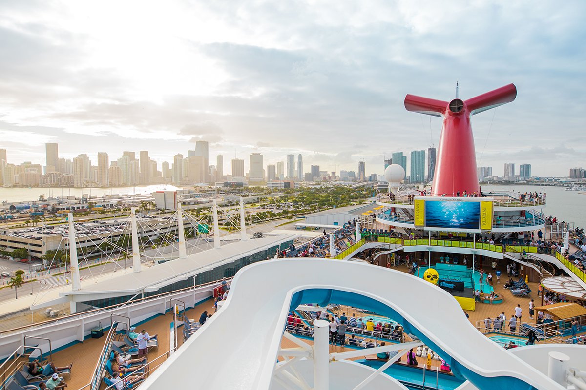 Rose Tours tweet media