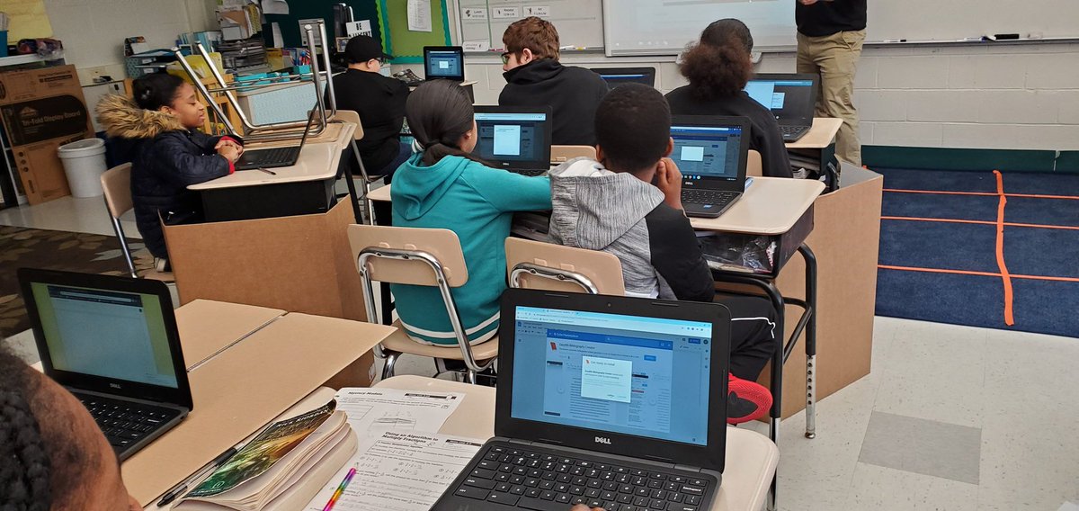 MrsSBillings's tweet image. Thank you @lovelandtech for coming in today to review how we can footnote using the #exploretool in #googledocs and also by using @EasyBib.
@NTSD1to1tech @NeptuneGGrove @DrSAMillaway @NeptuneSchools