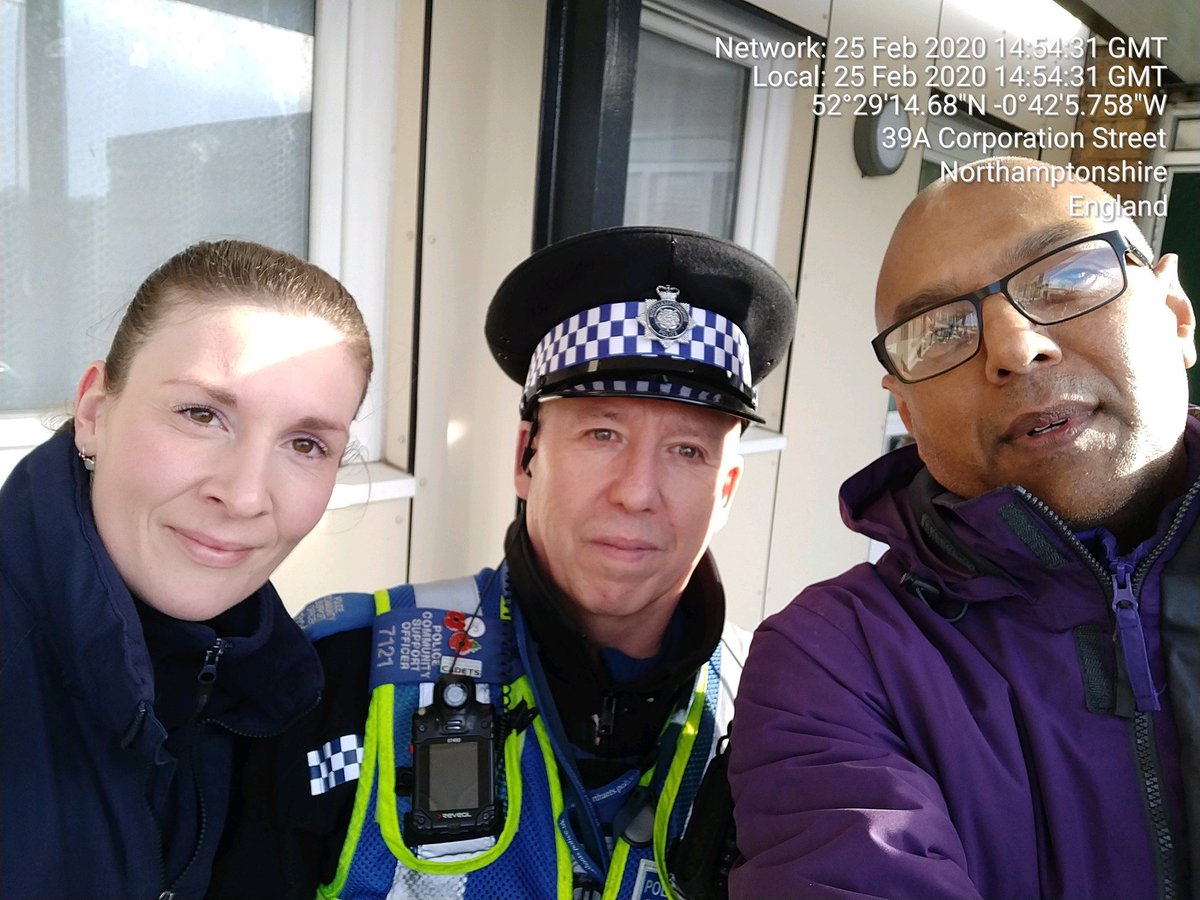 Doing a walkabout of Corby Centre with PCSO Tony Greening and Karen Allsop from The safer Neighborhood Team @pa_housing @CorbyCsp @NorthantsPolice #teampurple #neighbourhood21 #saferneighbourhoods