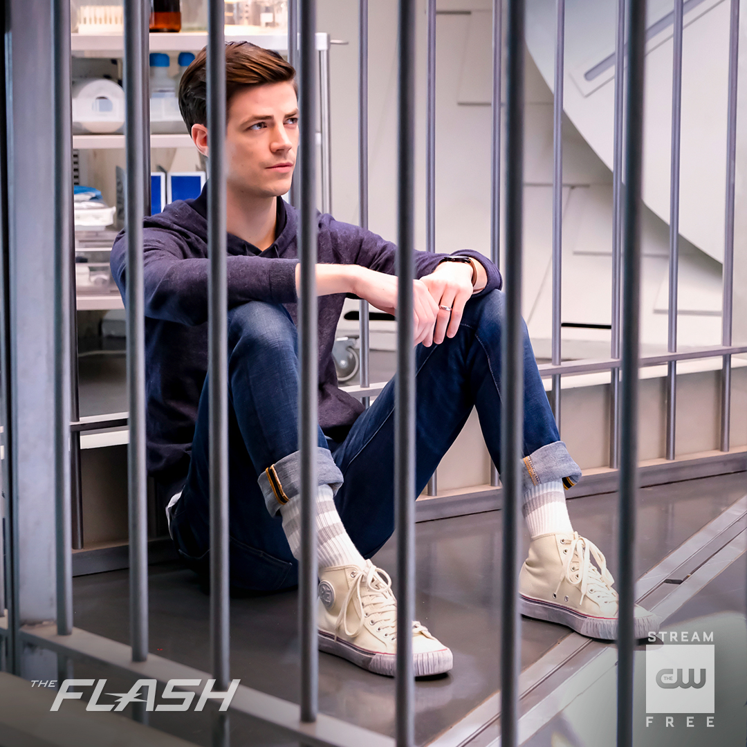CW_TheFlash's tweet image. Grodd wants Flash gone. New episode airs tonight at 8/7c! Stream tomorrow free only on The CW App. #TheFlash