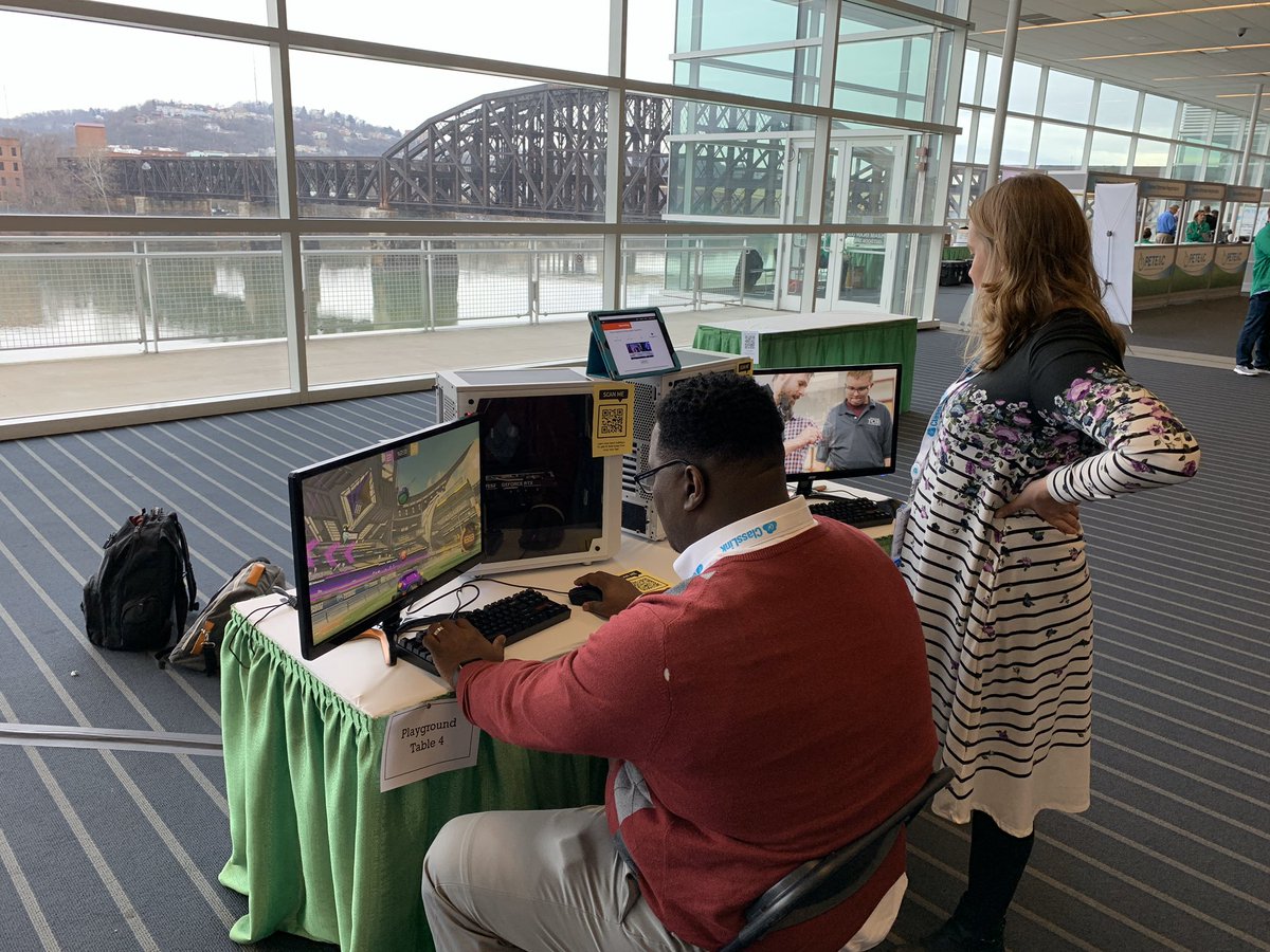 Come check out our student built PCs in the #PETEANDC playground! <a href="/DoctorDRoberts/">Demetrius C. Roberts</a> <a href="/AshleyF203/">Ashley Ford</a>