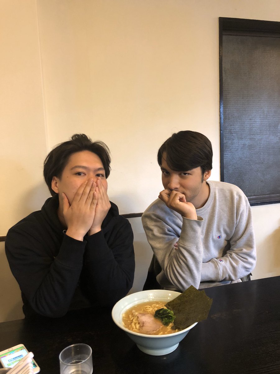 C_A_S_E_'s tweet photo. 0時から配信されたみたいすSIMON HERRERAとDJ 1FEELIPのEP『PARADISE LOST』🎉🎉
大好きな2人の作品本当にかっこいいから皆んな聴いてください！ https://t.co/ss1khHrdBM
