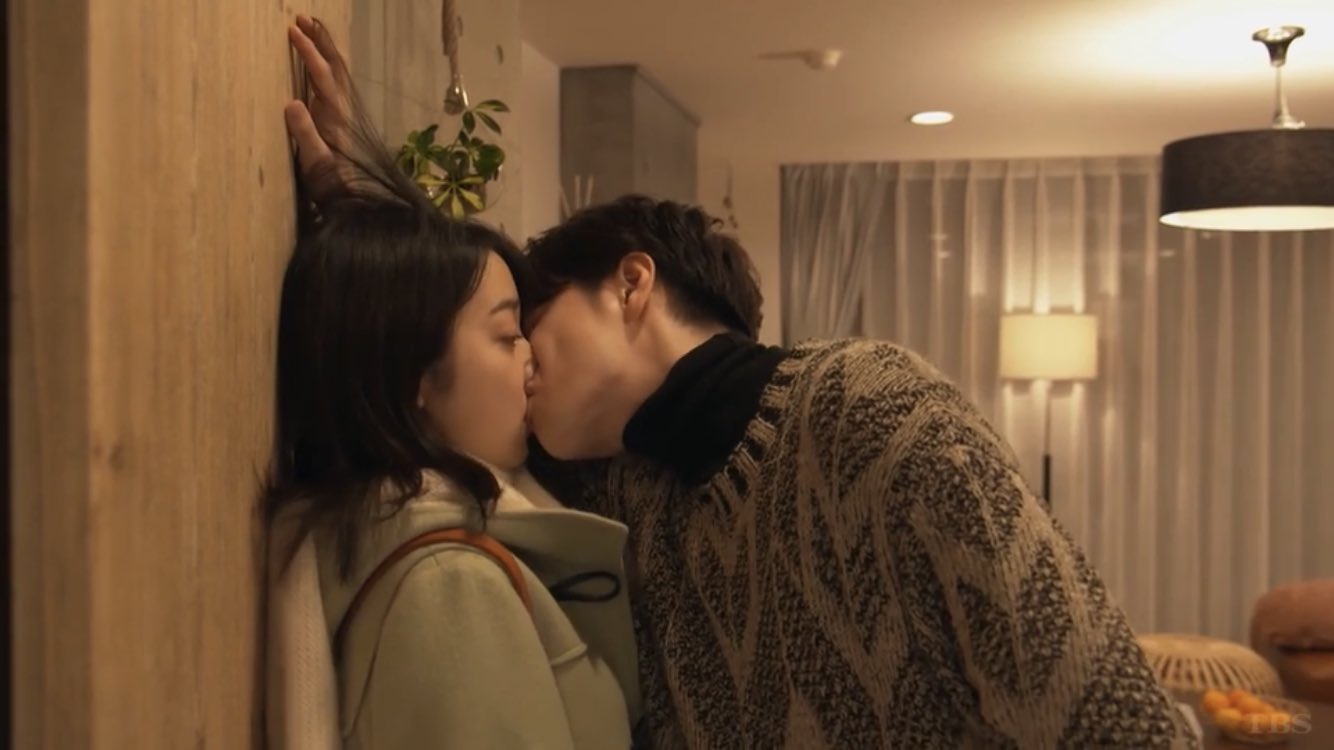 もえか 佐藤健くんのキスは毎回キュンキュンする のはおいといて 清原翔くんの笑顔かわいいし スーパスター漂わせながら遊園地来る天堂先生完璧だし 観覧車怖がる天堂先生は萌えだし 最後の勇者からのキスにちょっとデレて小声のバカも最高だったので