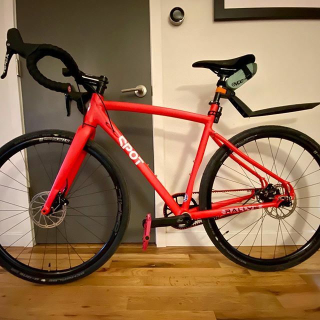 craiglhoffman's tweet image. New commuter. #bikecommute #newbikeday #beltdrive 😀🚴🏻‍♂️🚵🏻‍♂️ ift.tt/2HQIevD