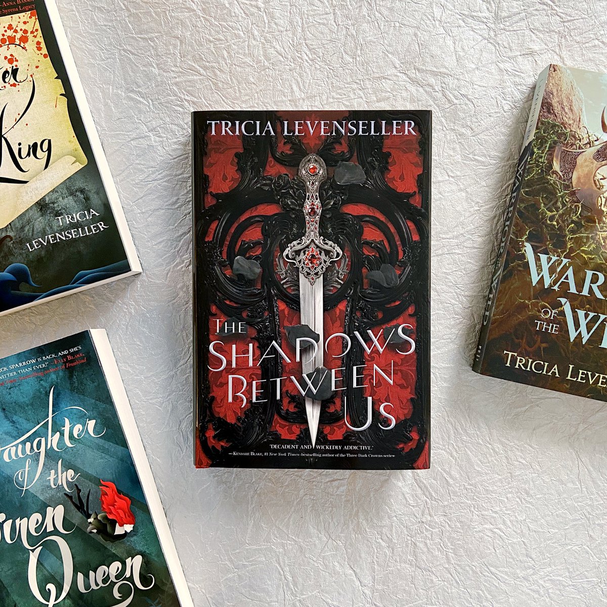 FierceReads's tweet photo. The wait is finally over!!!!!
#TheShadowBetweenUs is here!!!
Don’t miss @TriciaLevensell’s latest fantasy—it’s truly the Slytherin romance we deserve 😍 https://t.co/oJDAZMv3gv https://t.co/Zep1fOTAwT