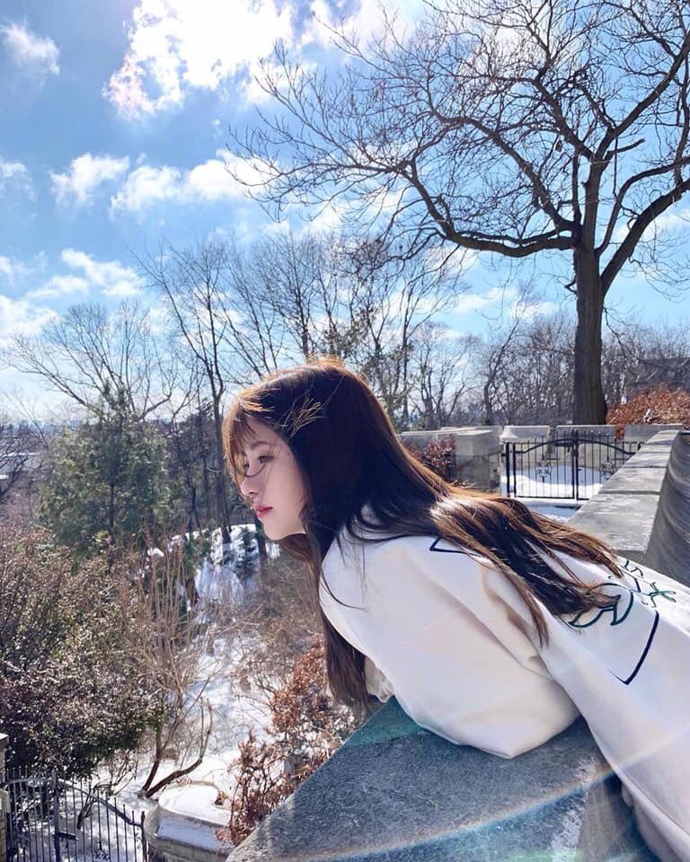 jujingyi__kiku's tweet photo. I’m here to wait you❤️
#鞠婧祎 #jujingyi https://t.co/PVKuaUzzyN