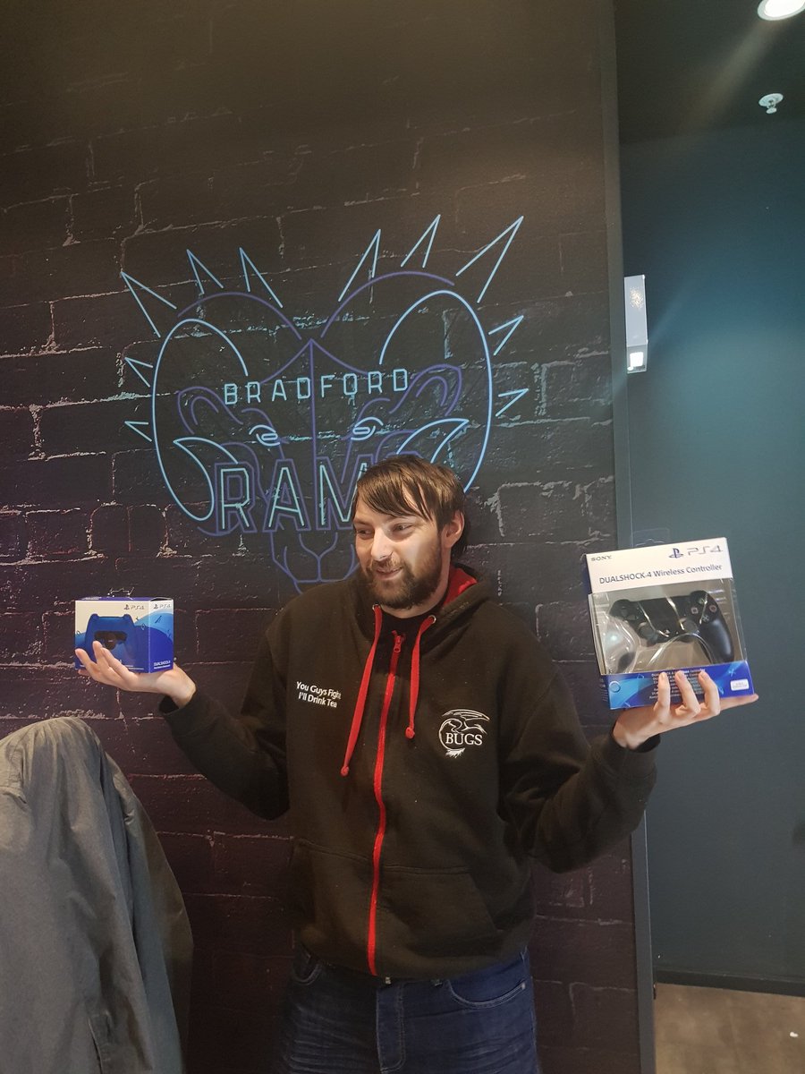BelongBFD's tweet photo. Congratulations to our #PS4backbutton prize draw winner @RealFoxworth.
We Hope you enjoy you prizes :D
#BradfordRams https://t.co/74zmRsBICx