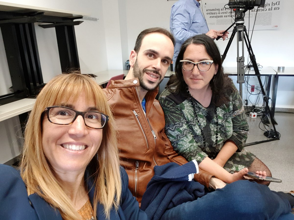 Aquí estem l'equip de #HubbikUOC de <a href="/UOCuniversitat/">UOCuniversitat</a> compromesos en l'emprenedoria com a vehicle per crear valor i impacte social i donant suport a les nostres #startups!