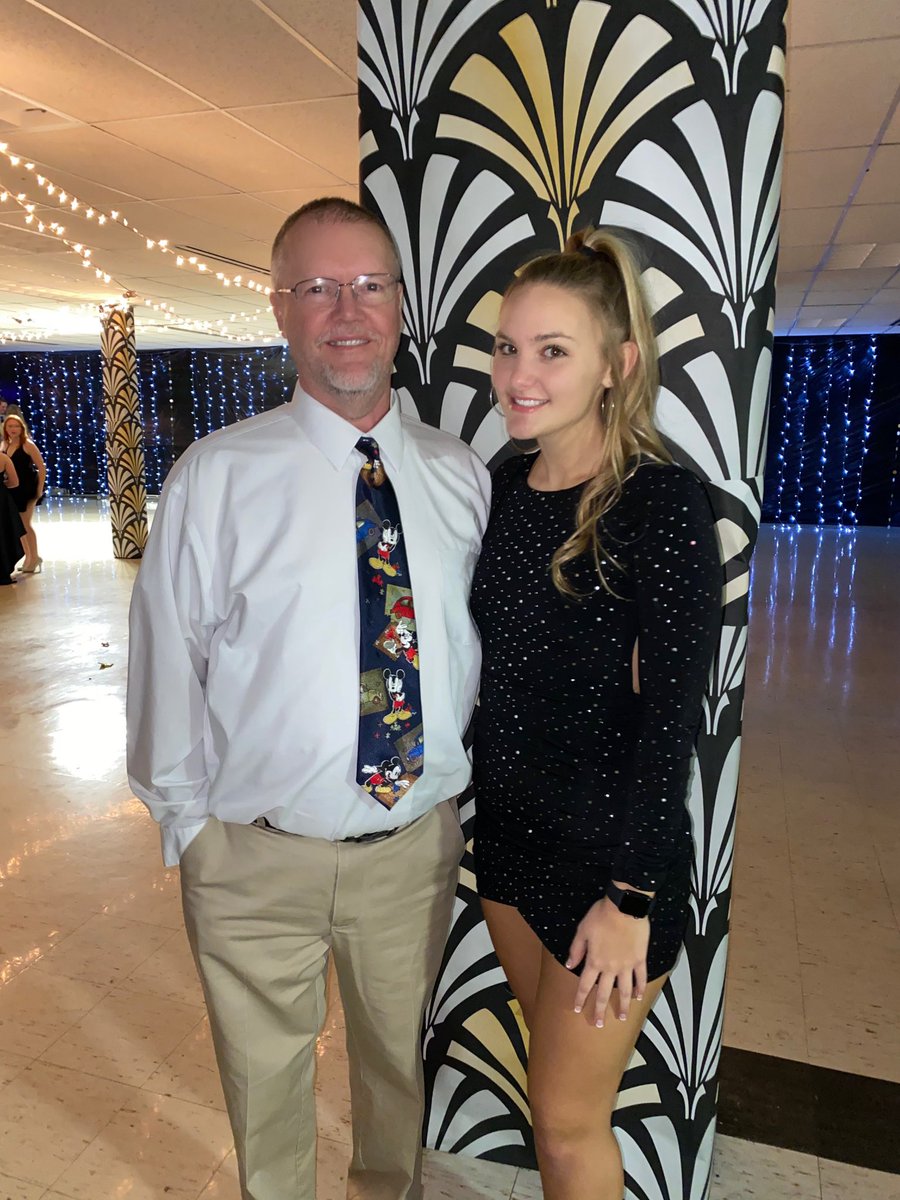 gbauer27's tweet photo. @yearbookfzn https://t.co/3vsRxX0M9K