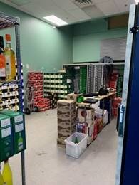 YRP's tweet photo. It's illegal in Ontario to set-up your own beer/liquor sales &amp; distribution centre. Two men have been charged for running this discount liquor business out of a commercial unit in Markham. Click the link for more info --> https://t.co/um7LzD5PXs https://t.co/iF2qbXjgTT