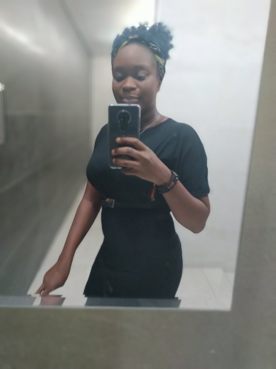 modupe___'s tweet photo. Aaaaandddddd it's show time!
See you at midnight!
#EventsGirl #Planner https://t.co/e1Zyre0tCu
