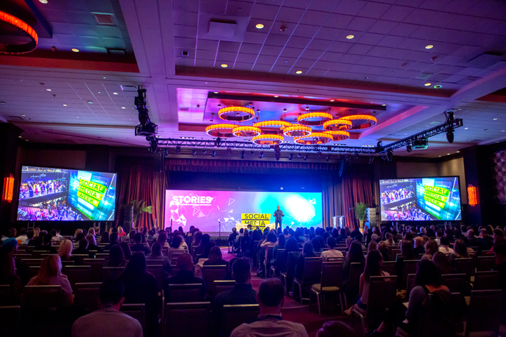 BizBash's tweet photo. The meetings, parties, and industry gatherings that make the most impact in New York year after year. https://t.co/SRcPzJrUed #bizbash #bizbashny #eventprofs #meetingprofs @WorldSciFest @metmuseum @NYAutoShow @socialmediaweek @smwnyc https://t.co/Z0SN8armK1