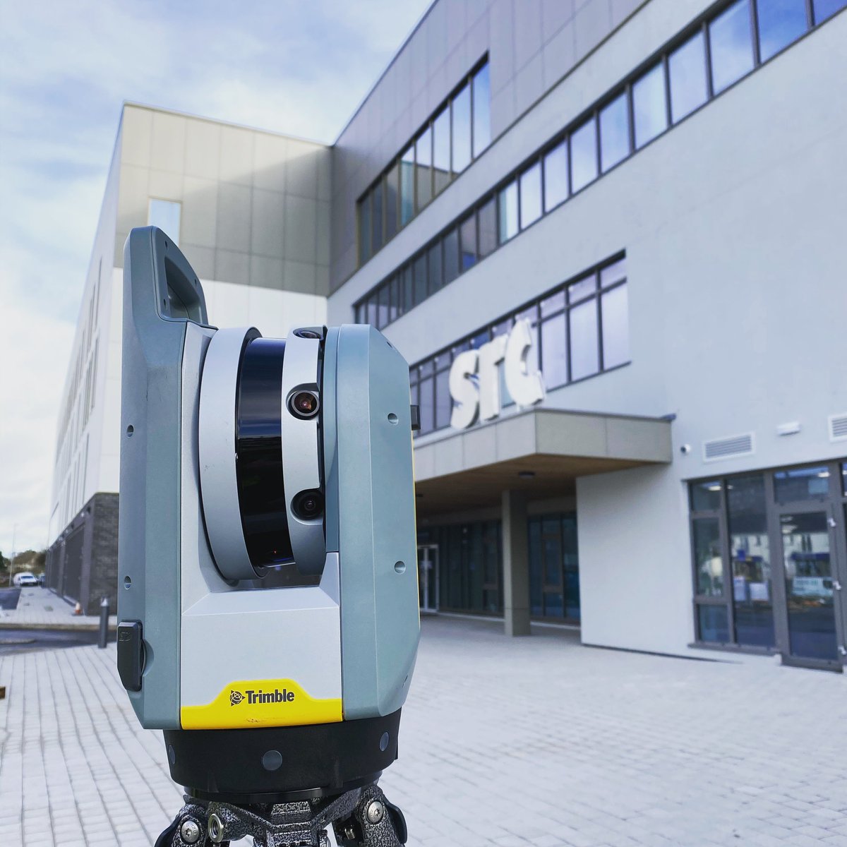 The future of laser scanning begins with an ‘X’. Got a demo of the #trimblex7 today from the guys at #korec. What a machine - speed, software, ease of use - straight to the top of my want list. <a href="/TrimbleNews/">Trimble Geospatial</a> <a href="/KORECGroup/">KOREC Group</a>