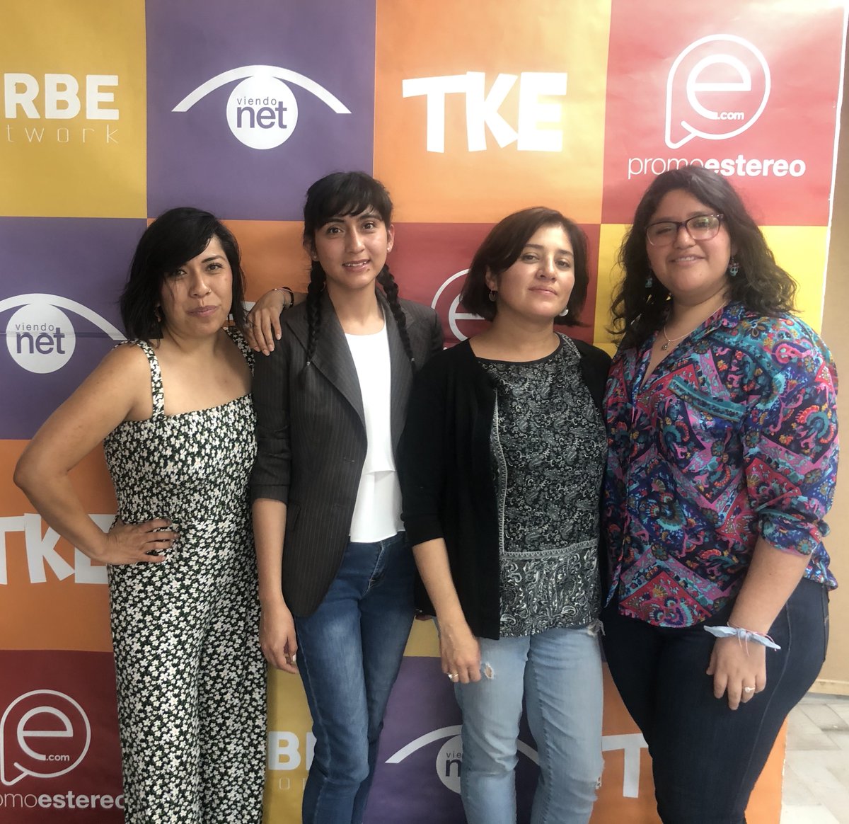 caoticasft's tweet photo. #MartesDePodcast
¡No hay pretexto! 😈, si te perdiste el programa del #Viernes, aquí tienes el #podcastcaotico. ¡Escúchalo! 😎
De #amarte a #matarte 😳 Caóticas rompiendo con el #amorromántico 😎
Da click y disfruta de #CaoticasRadio
👉🏾 https://t.co/qXLd6av91o https://t.co/63jS2squLq