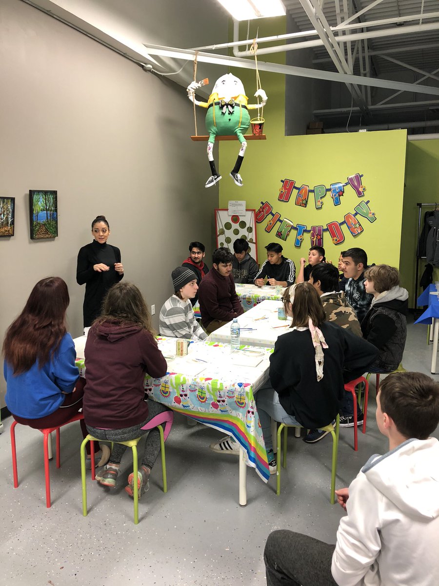 sulyokPHE's tweet photo. @gecdsbpro @gecdsbss @RSSGuidance @RebelLeadership Riverside students integrating the arts and the skilled trades at Art Splash Lasalle #rebelsareleaders https://t.co/8nVzPncyFZ