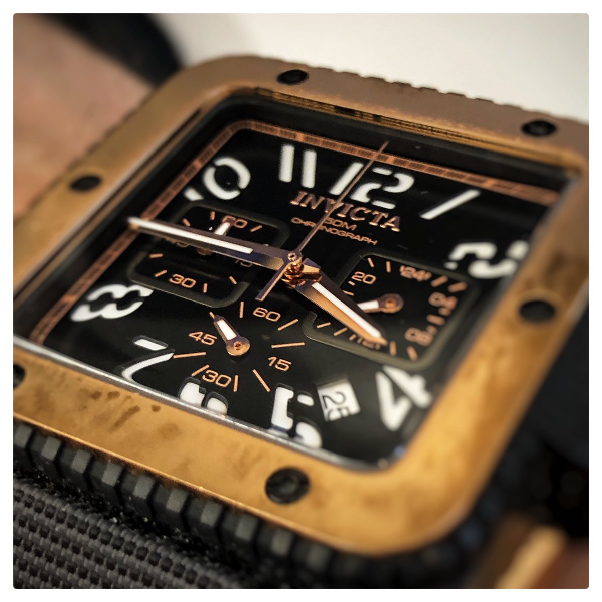 WorldAffordable's tweet photo. Invicta Cuadro, big old lump but great looking with it #wotd #watches #watchesofinstagram #watchoftheday #invicta #invictawatch #invictacuadro https://t.co/J97WLlnlMZ