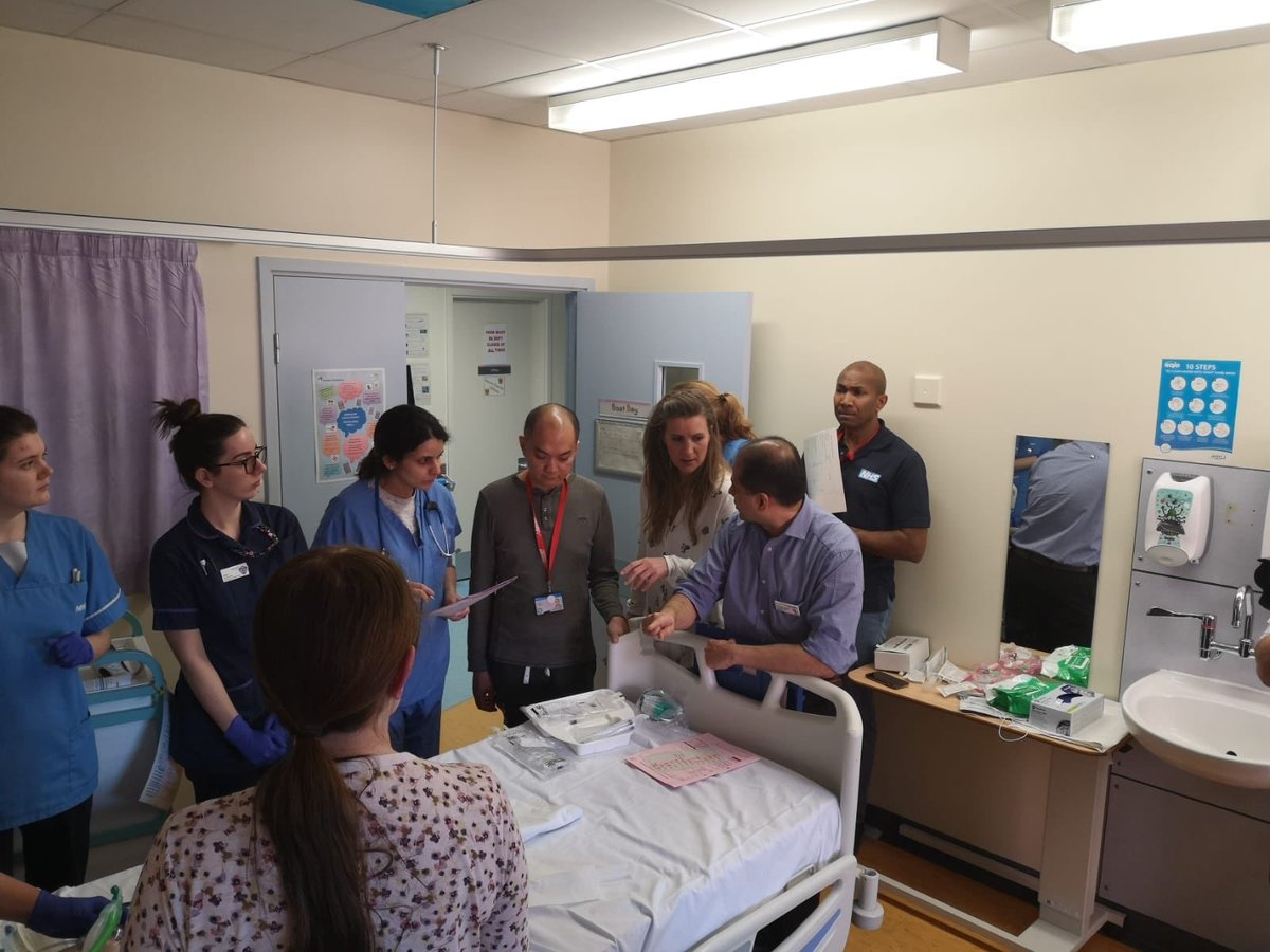 KIDSNTS's tweet image. Afternoon RAPT session with @WyeValleyNHS team penetrating trauma injury and duct dependant lesion scenarios with video debriefing #multidisciplinarysimulation #stabilisationofthesickchild #trauma #videodebrief #pedsicu @WFPICCS @Bham_Childrens @drzaf_pic @Laerdal_UK @Simulaids