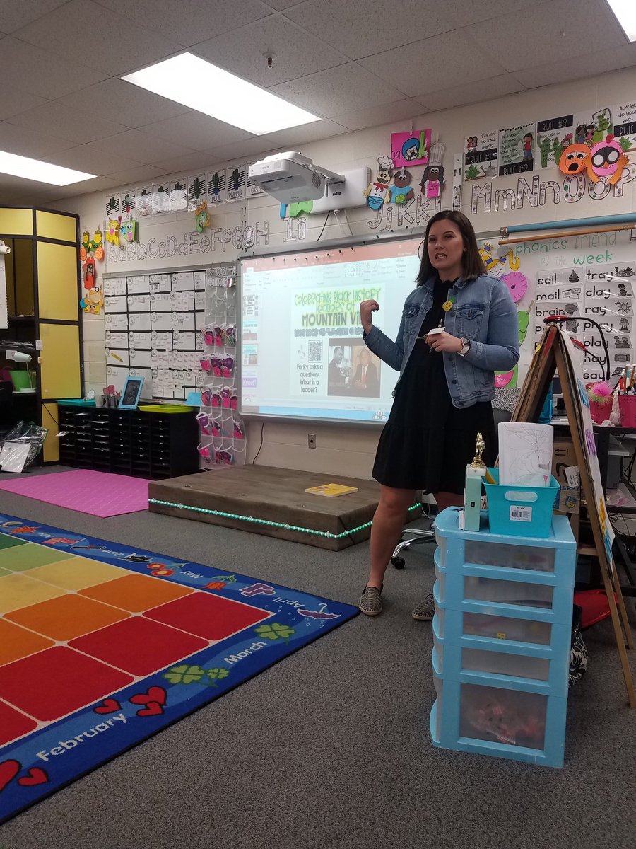 jesse_cigarroa's tweet photo. Just had a preview of the #JCSDLD assembly/activities with @Mrs_Wood_MV for @MountainViewJCS DLD & I'm SUPER EXCITED! TY to all of our amazing #JCSTechLeads leaders. Our Ss are blessed to have such amazing Ts!!! https://t.co/uQLRL8l62o