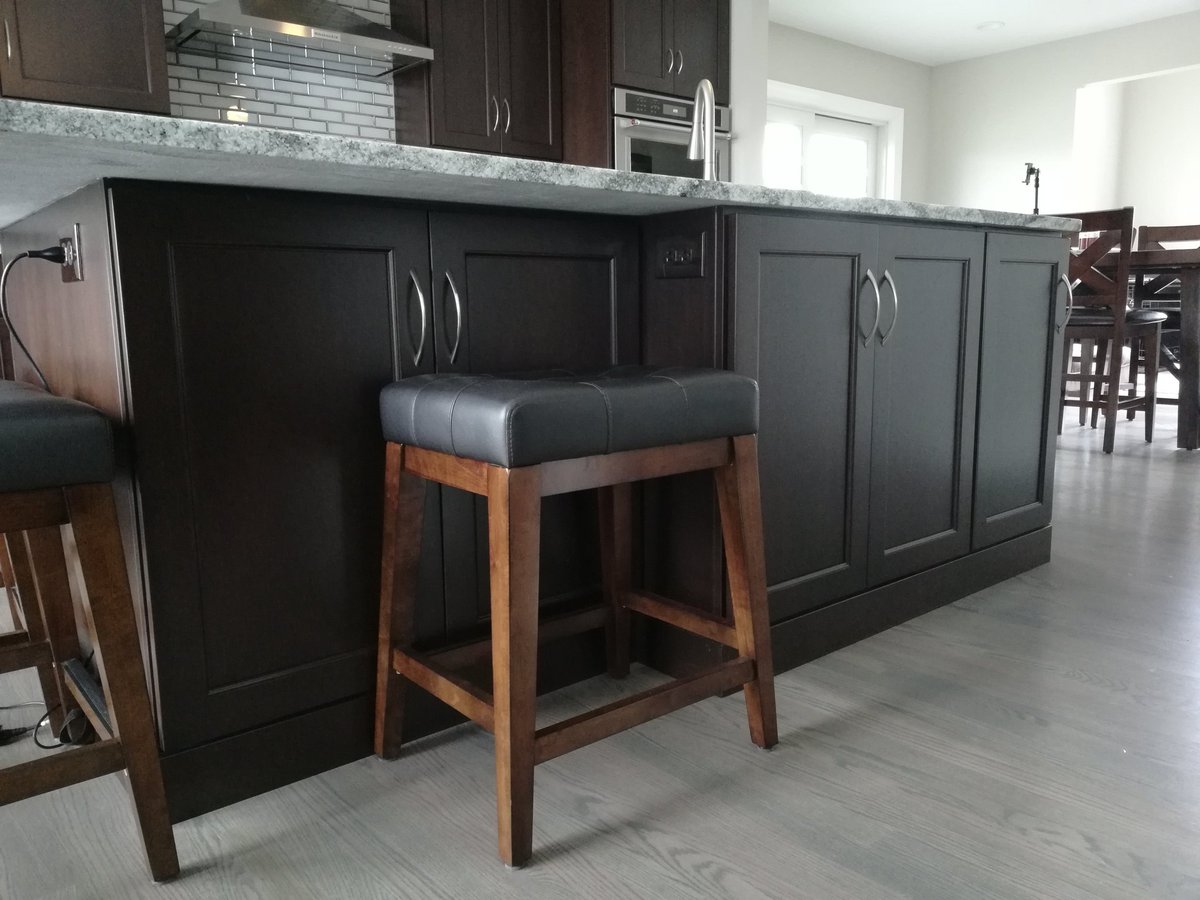 CreationCabs's tweet photo. This sleek - and - sophisticated stained cherry kitchen was recently installed in the Hamburg area; boasting shaker doors with stainless steel appliances and hardware, and Viscon White granite countertops.. we couldn't love the combination of dark wood and gray shades more! https://t.co/lfYbhrPzMS