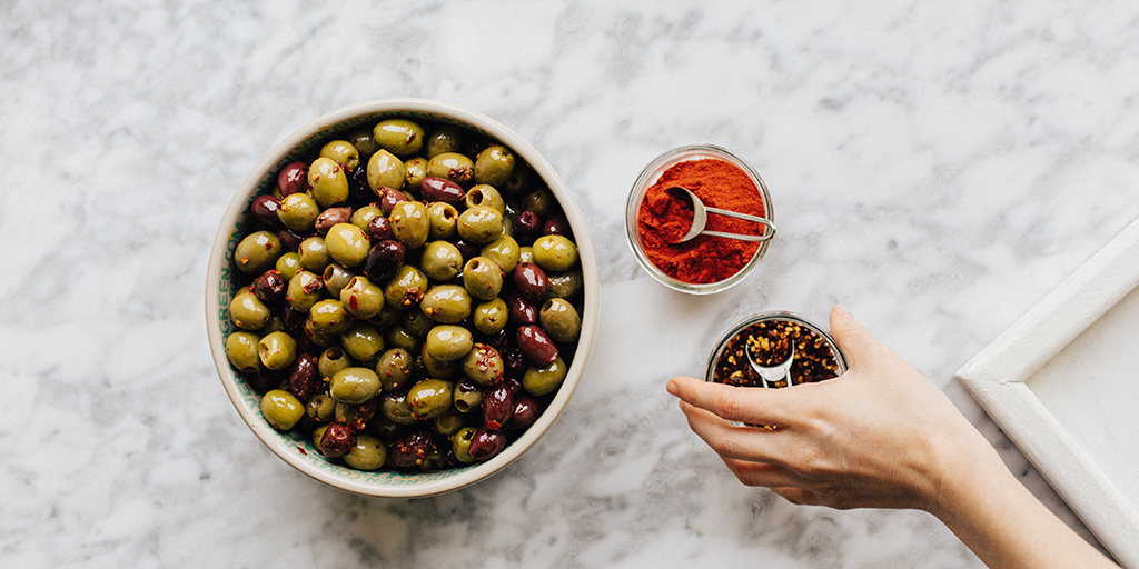 Premium Mediterranean Delicacies from <a href="/silverandgreen_/">Silver & Green</a> .
Silver &amp; Green lovingly prepare their range of healthy olives using simple, clean ingredients with no added nasties.
#Olives #Antipasto #Garnish #Mediterranean #Delicacies