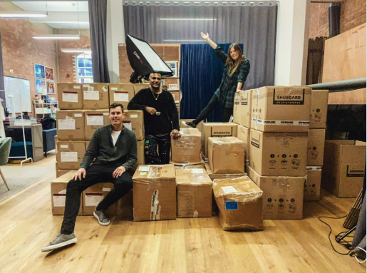 3 people
7 days.
168 hours.
6000 units.
62 boxes 📦
Countless calories.
BIGGEST ORDER YET.
@our_social_collective 💁‍♀️ #hustle #milestones #startuplife