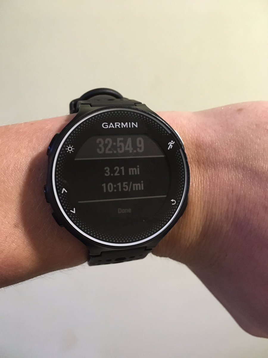 A_Wrighty95's tweet photo. What you get when you combine hilly trails with 2200m altitude. #KenyanLife https://t.co/fkn0rufbyS