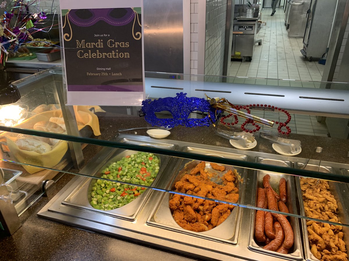 NeumannUDining's tweet image. Celebrate Mardi Gras with us in the dining hall! Build your very own po’ boy! 🎊💜💛