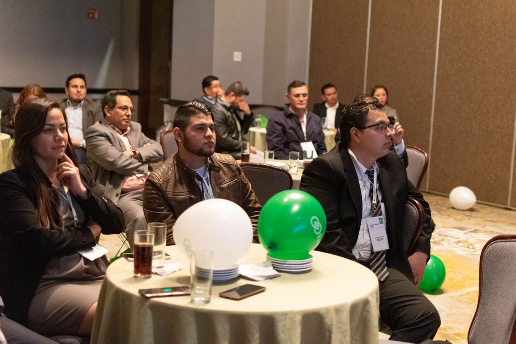 NCRMEXICO's tweet photo. #Sabiasque La red de socios de Negocio de NCR Retail es una estructura sólida que permite orientar al cliente y resolver sus necesidades de Retail @NCRCorporation https://t.co/NAduGjQ5HK