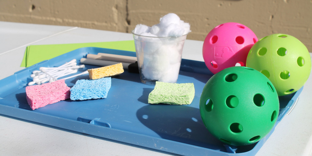 CMSMPlay's tweet photo. Exploring art materials is part of hands-on play. Check out this week's Toddler Wednesday. Included with membership or daily admission. #cmsmplay https://t.co/CiFrWZG2xL