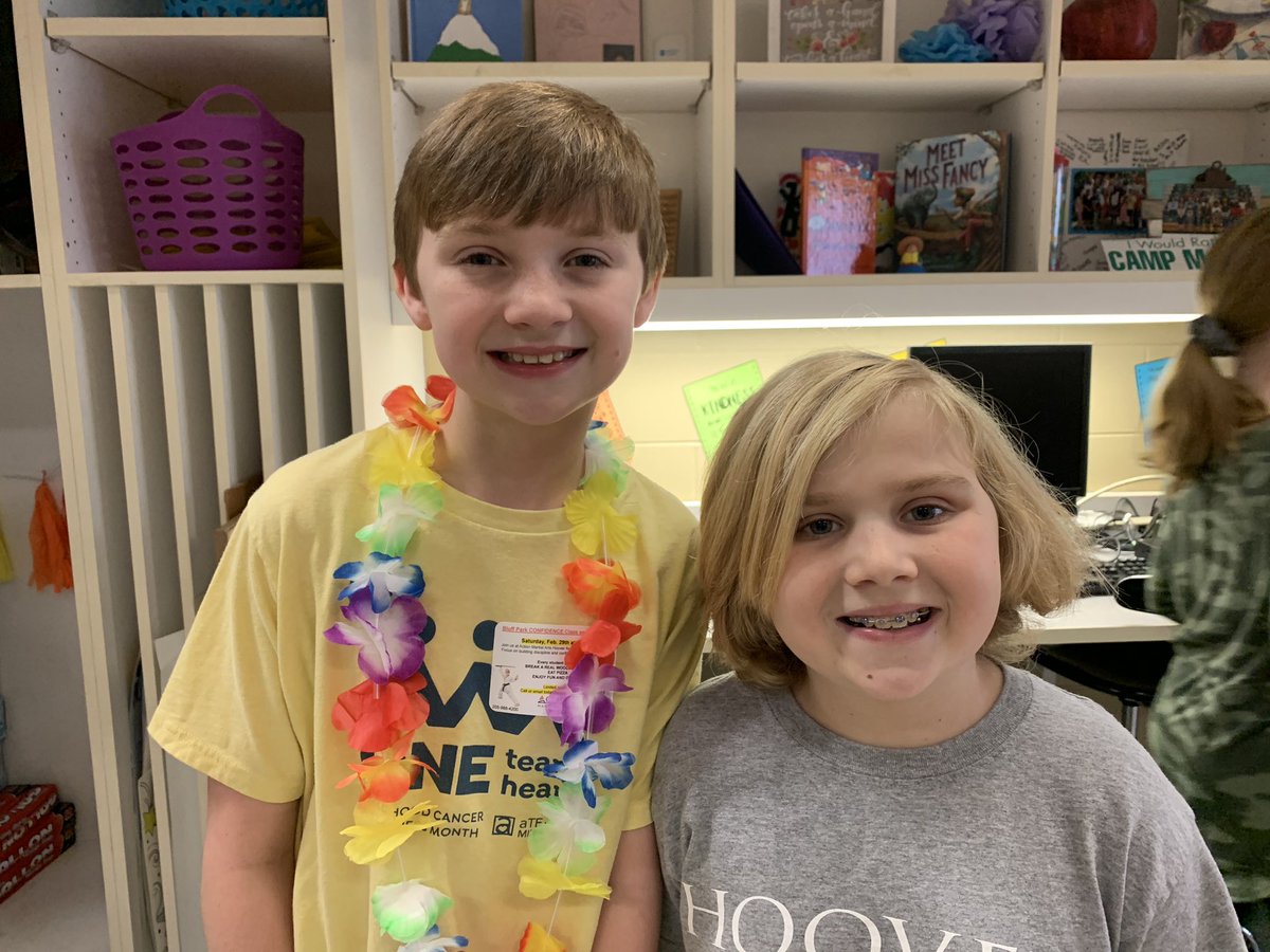 Laura Powell tweet media