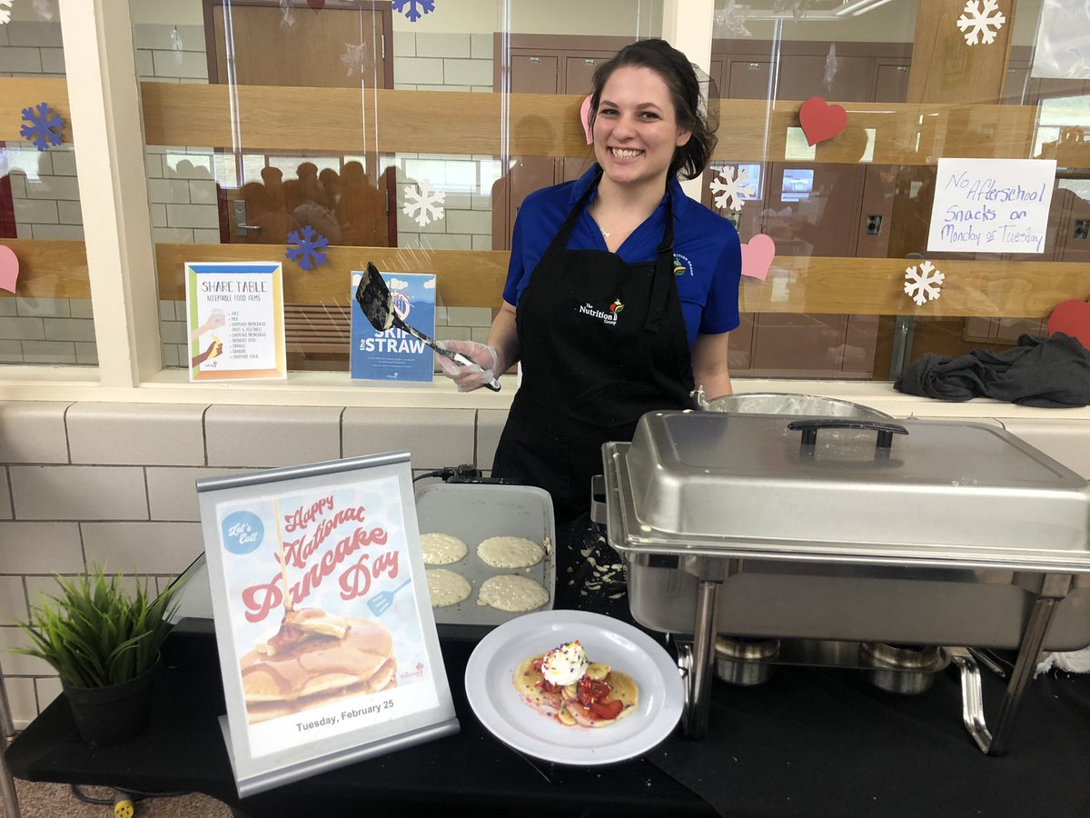 sarah_TNG (@tngsarah) on Twitter photo Ridgway Area Middle & High School are celebrating National Pancake Day with a Pancake Action Station today! #TNGFoodFun #TNGFeedsKids #WeAreTNG #NationalPancakeDay <a href="/JoTNGRocks/">TNGTeamRaybuck</a> Ridgway Area Middle & High School are celebrating National Pancake Day with a Pancake Action Station today! #TNGFoodFun #TNGFeedsKids #WeAreTNG #NationalPancakeDay <a href="/JoTNGRocks/">TNGTeamRaybuck</a>