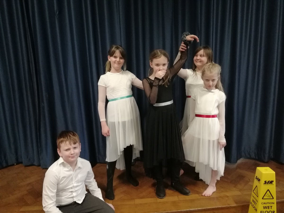 LauraSuter4's tweet photo. Couldn't be more proud of the children @ThanetPrimary today. Performing a physical theatre piece on bullying to their parents and guardians that was executed beautifully  and with such professionalism. Well done to all involved🎭#standuptobullying #youarenotalone https://t.co/5XkeYtUgdF